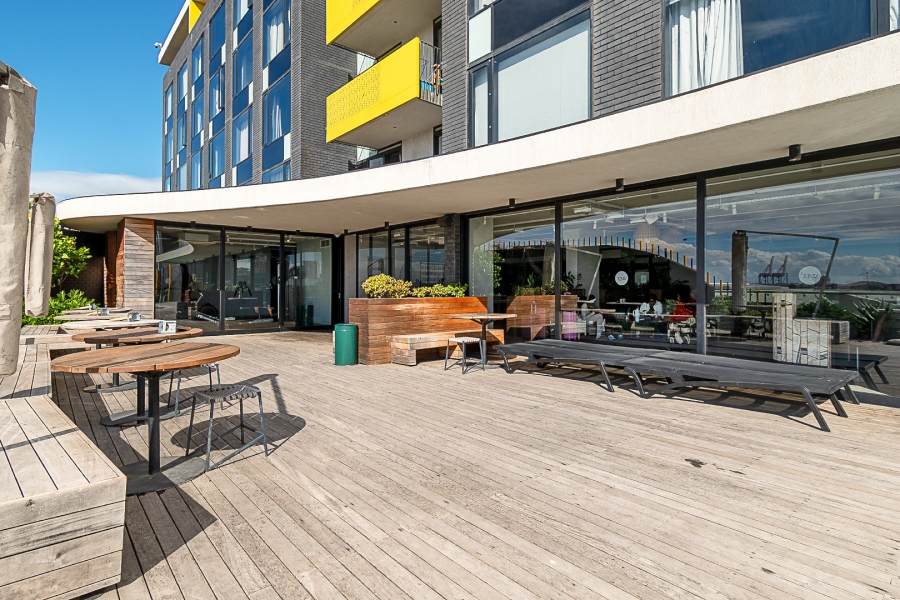 1 Bedroom Property for Sale in Woodstock Western Cape